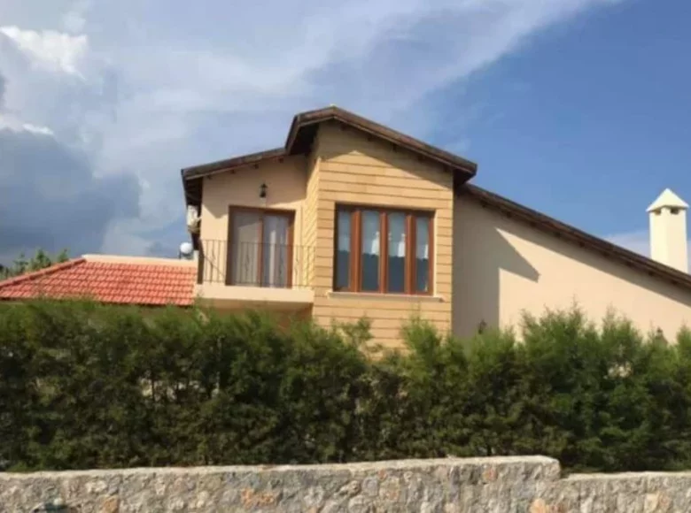 Casa grande 4 habitaciones 170 m² Karavas, Chipre