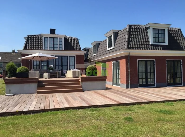 9-Zimmer-Villa 528 m² Amsterdam, Niederlande