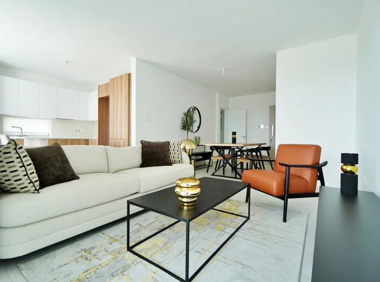 Mieszkanie 2 pokoi 98 m² Larnaka, Cypr