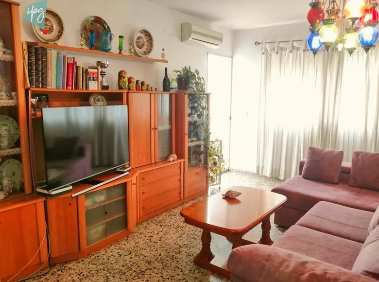 3 bedroom apartment 98 m² Estepona, Spain