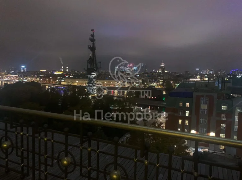 5 room apartment 251 m² Central Administrative Okrug, Russia