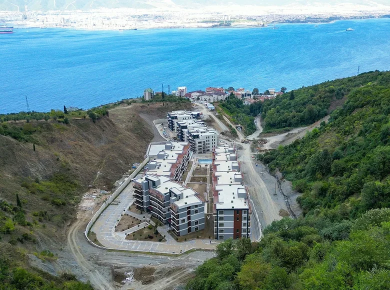 Duplex 5 bedrooms 277 m² Panayir, Turkey