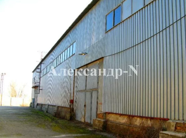 Warehouse 880 m² in Odessa, Ukraine
