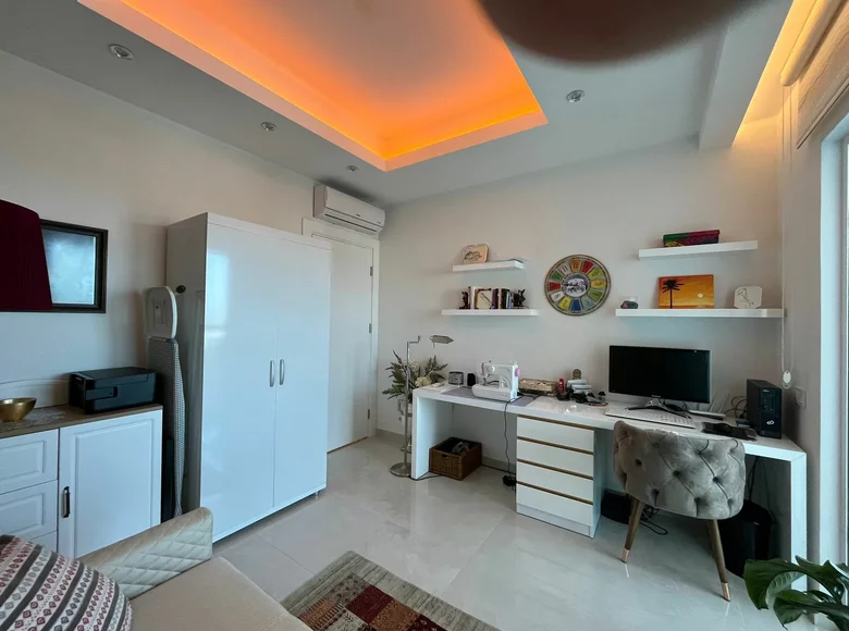 3 bedroom apartment  Mahmutlar, Turkey