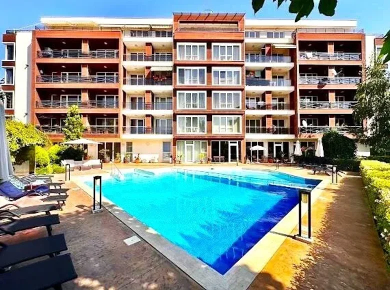 Mieszkanie 2 pokoi 123 m² Rawda, Bułgaria