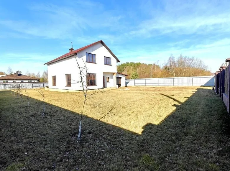 House 180 m² Sierafimova, Belarus