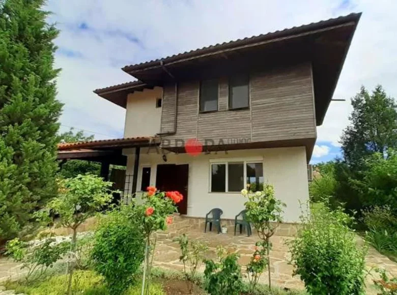 2 bedroom house 158 m² Bryastovets, Bulgaria