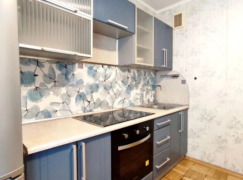 Mieszkanie 2 pokoi 50 m² Mińsk, Białoruś