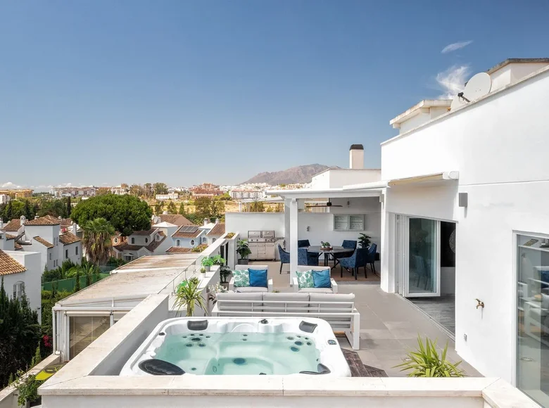 Apartamento 3 habitaciones 173 m² Marbella, Španjolska