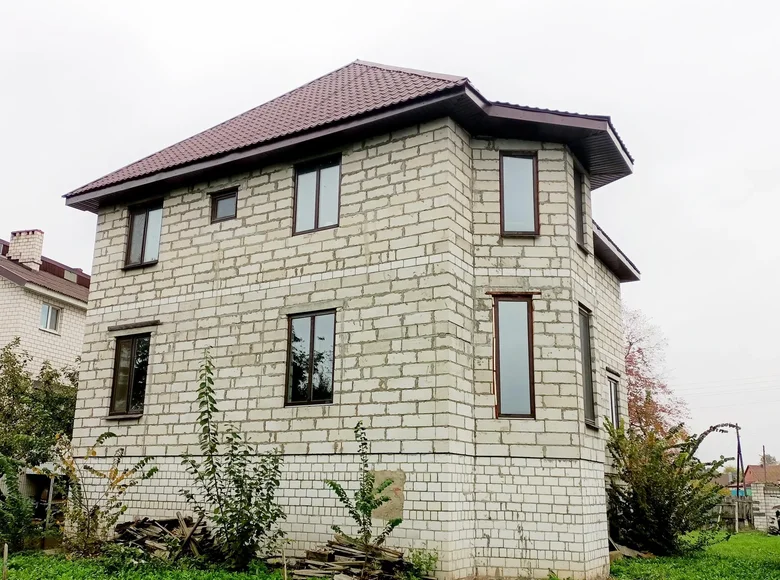 Casa 246 m² Gómel, Bielorrusia