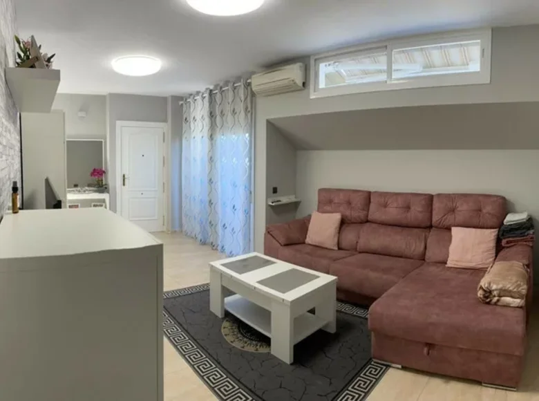 3 bedroom apartment  Cartama, Spain