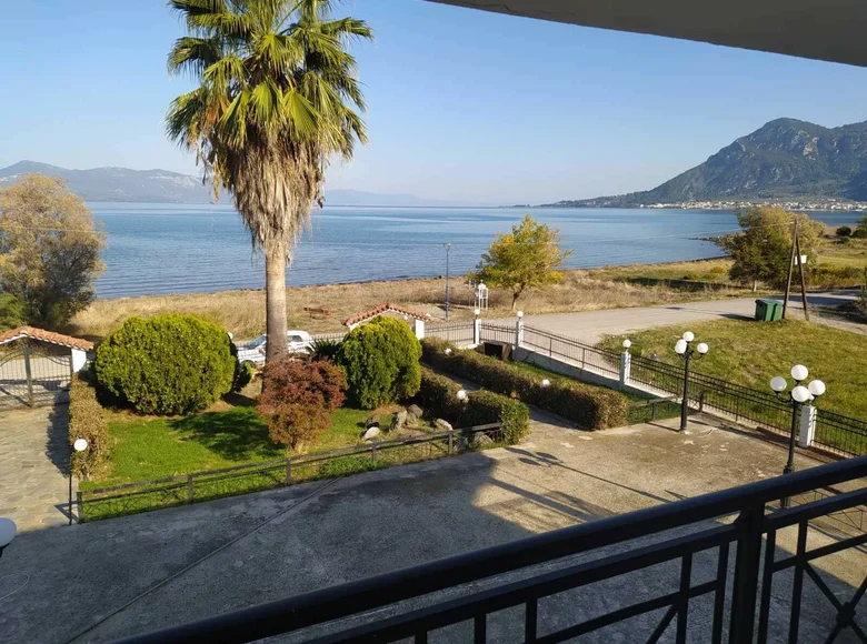 Villa de 4 habitaciones 450 m² Municipio de Molos - Agios Konstantinos, Grecia