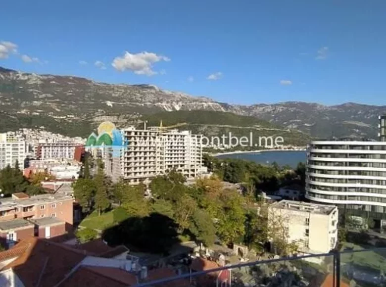 Квартира 2 спальни 69 м² Будва, Черногория