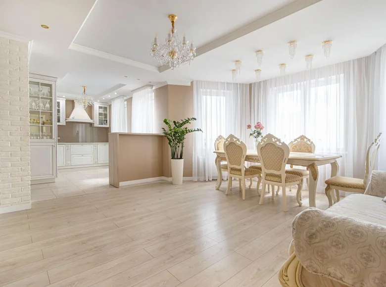 2 room apartment 69 m² Minsk, Belarus