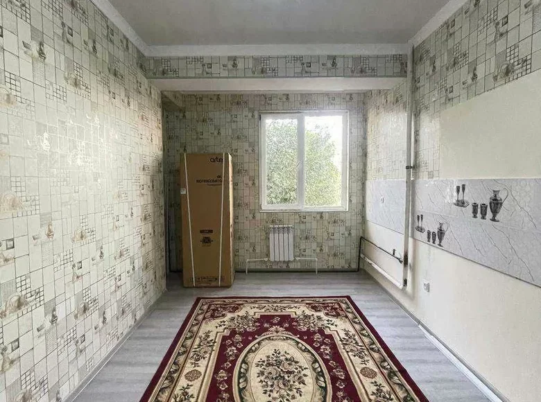 Kvartira 3 xonalar 80 m² Samarqandda