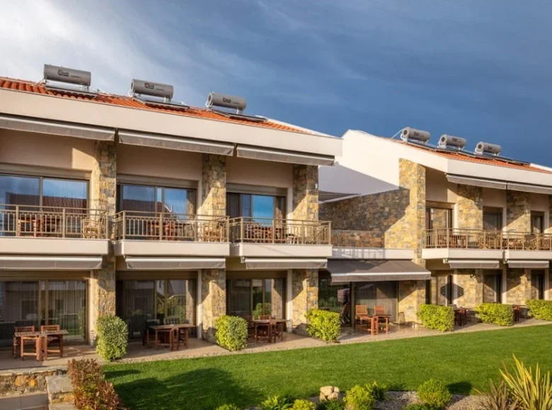 Hotel 1 000 m² Nikiti, Griechenland
