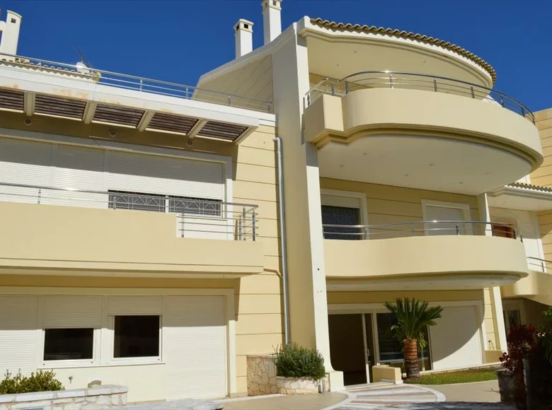 4 bedroom Villa 630 m² Municipality of Vari - Voula - Vouliagmeni, Greece