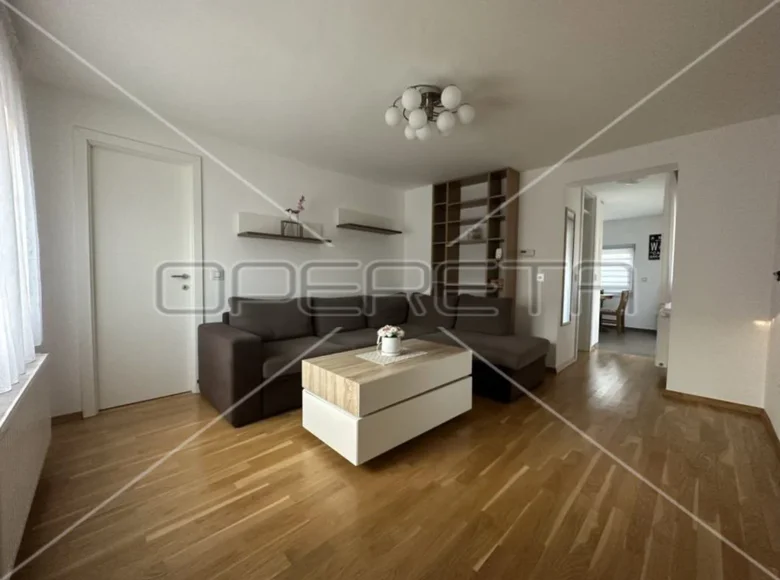 Dom 3 pokoi 118 m² Zagrzeb, Chorwacja