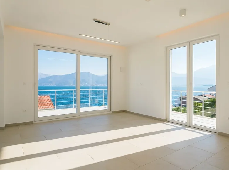 2 room apartment 63 m² Krasici, Montenegro