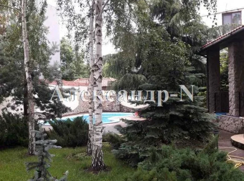 House 10 rooms 700 m² Sievierodonetsk, Ukraine