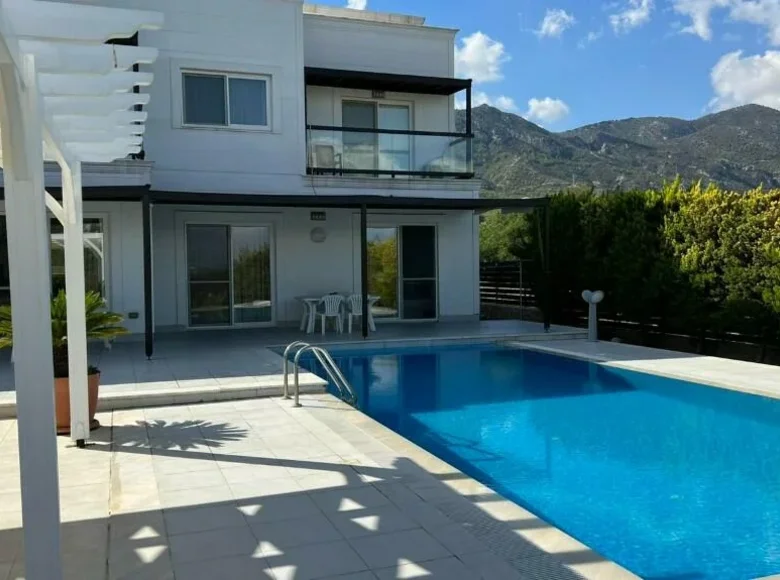 5-Zimmer-Villa 380 m² Agios Epiktitos, Nordzypern