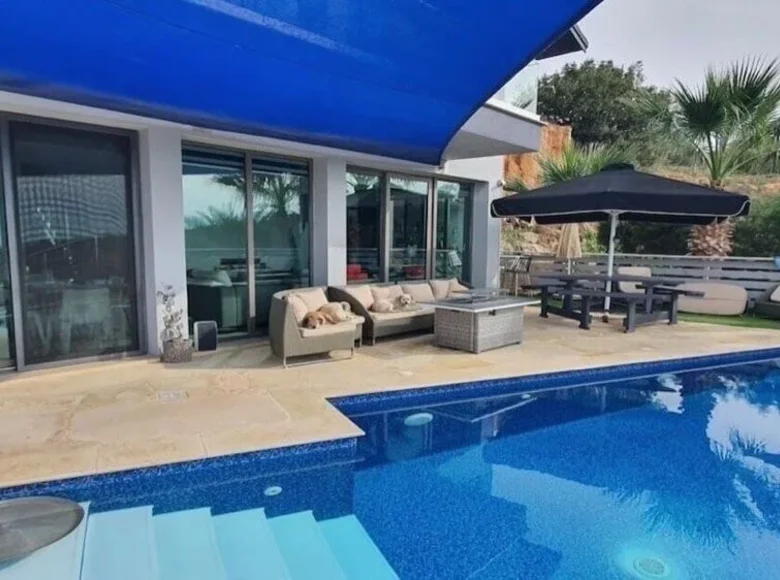 Dom 3 pokoi 175 m² Tremithousa, Cypr