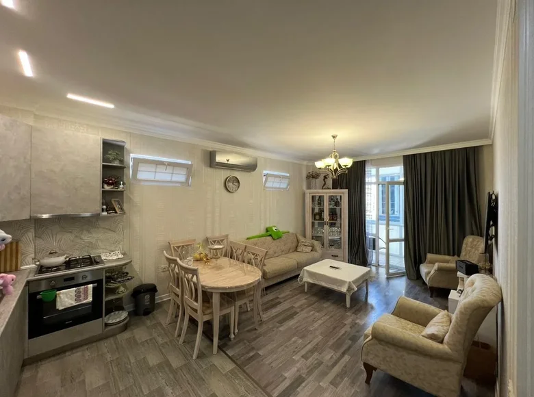 Mieszkanie 4 pokoi 124 m² Batumi, Gruzja