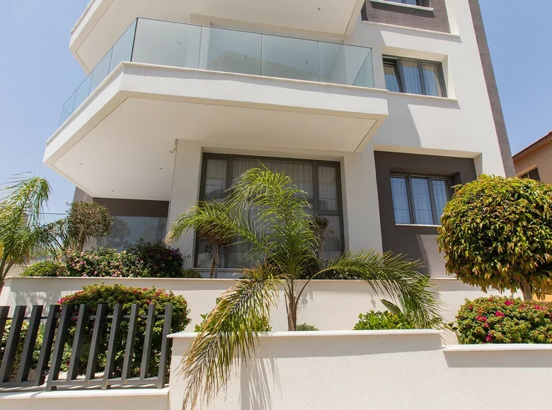 Penthouse 3 pokoi 130 m² Gmina Agios Athanasios, Cyprus
