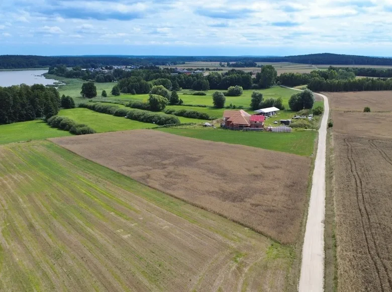 Parcelas 759 m² Rybojedzko, Polonia
