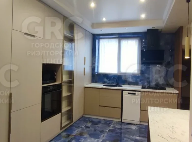 3 room apartment 88 m² Sochi, Russia