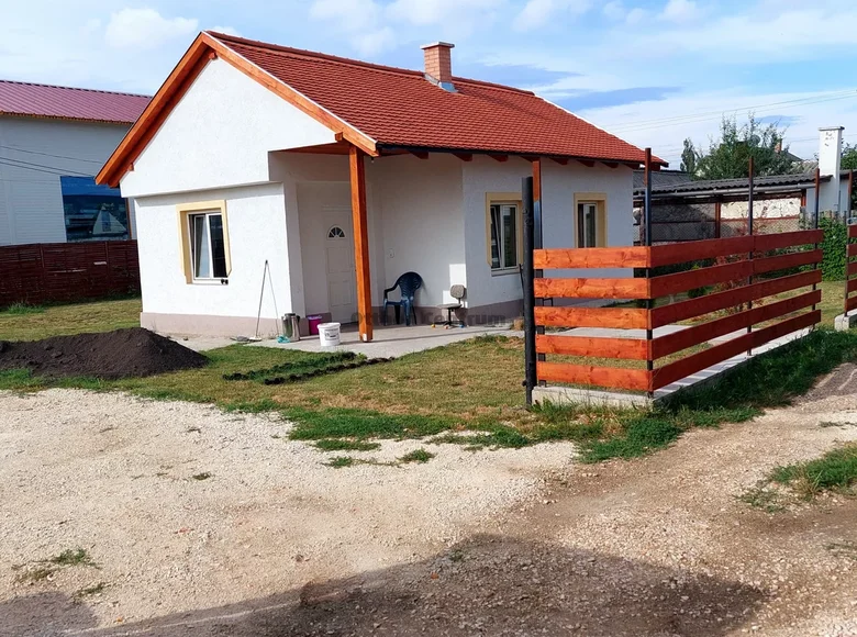 2 room house 40 m² Erd, Hungary