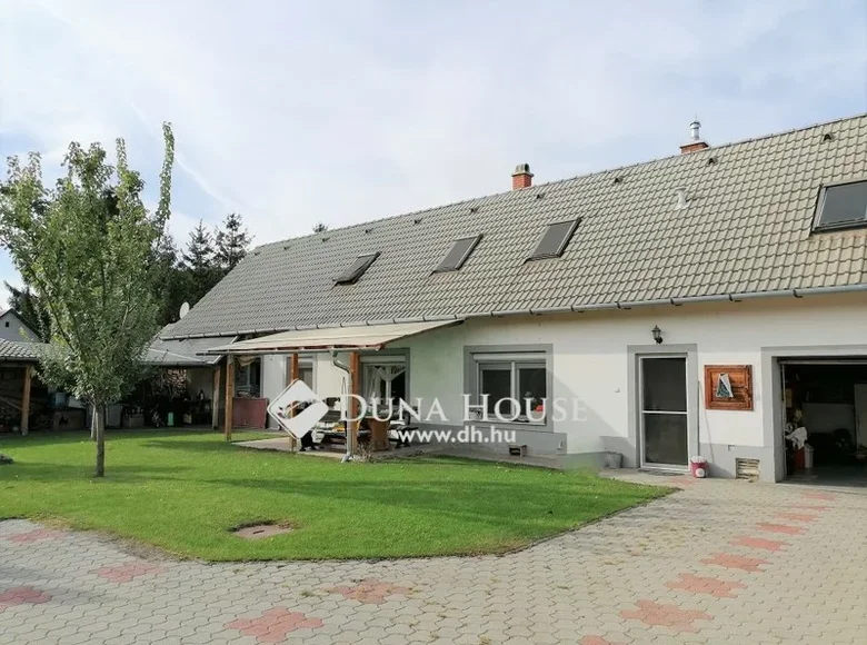 House 120 m² Tapolca, Hungary