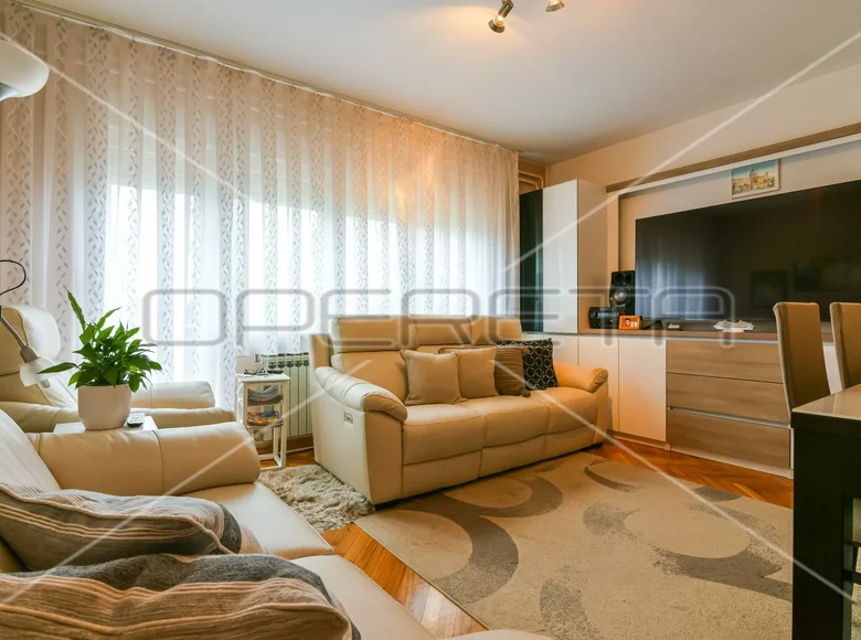 7 room house 383 m² City of Zagreb, Croatia