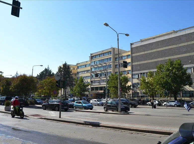 Commercial property 48 m² in Municipality of Thessaloniki, Greece