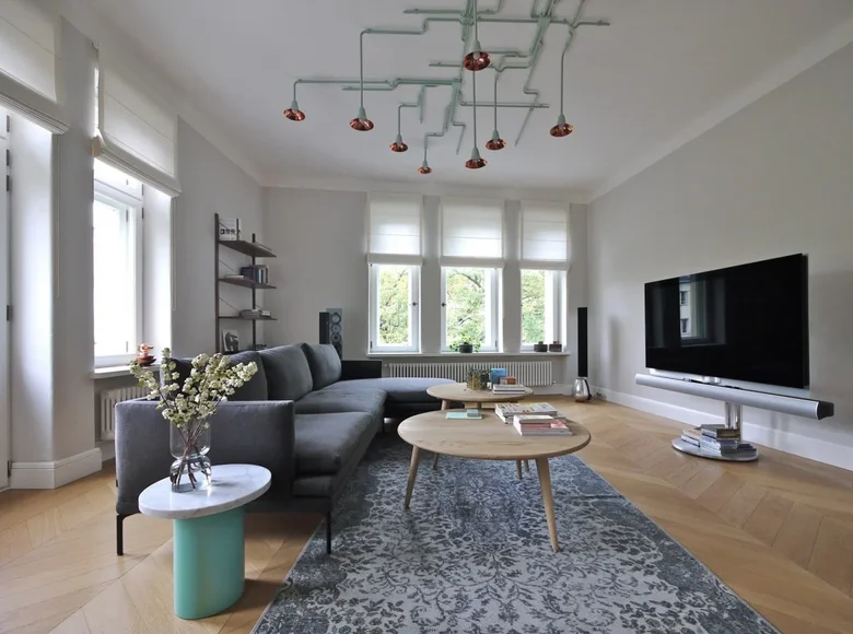 Квартира 4 комнаты 135 м² Варшава, Польша