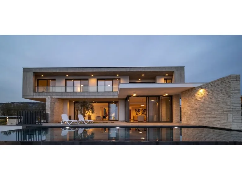 Villa 4 chambres 195 m² Péyia, Chypre