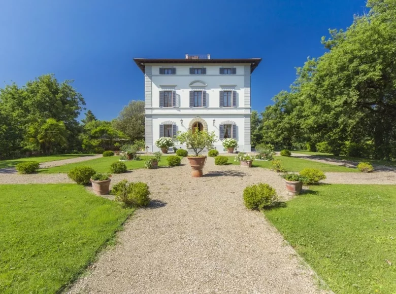 Dom 7 pokojów 1 000 m² Toskania, Włochy