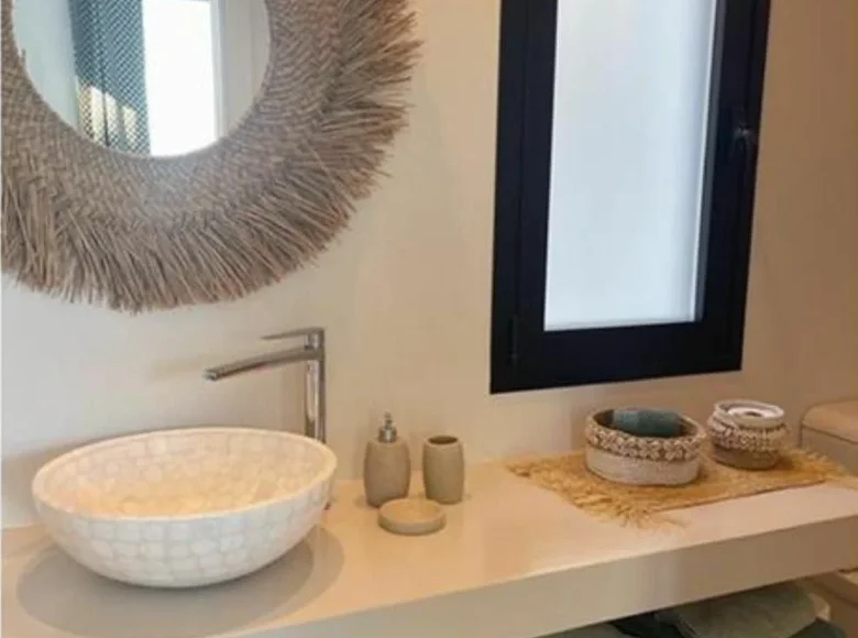 4-Schlafzimmer-Villa 240 m² Altea, Spanien
