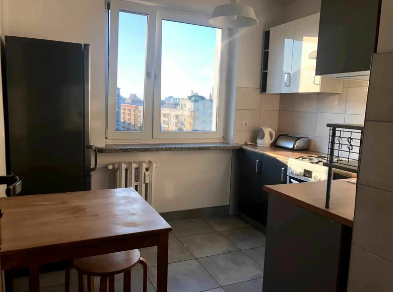 Mieszkanie 3 pokoi 68 m² w Wrocław, Polska