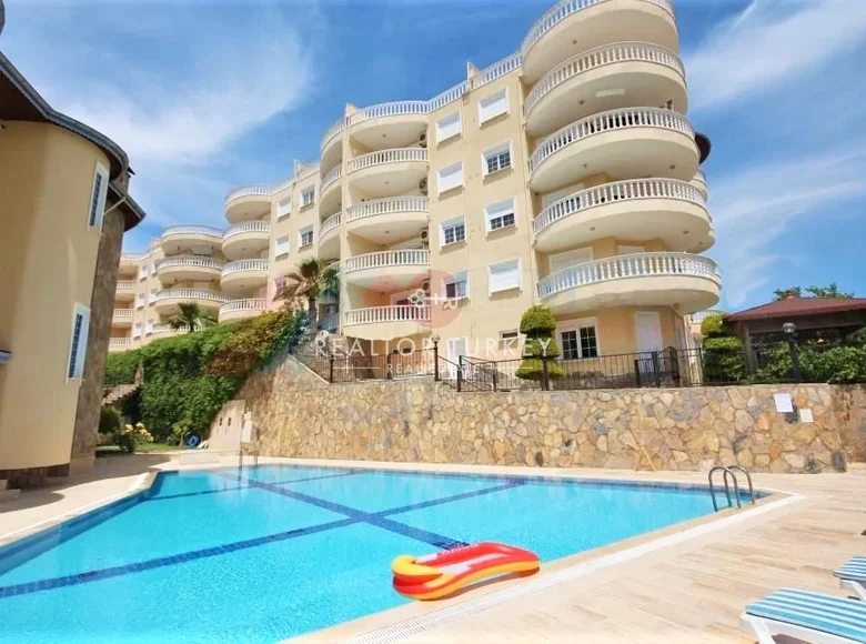 3 bedroom apartment 180 m² Avsallar, Turkey