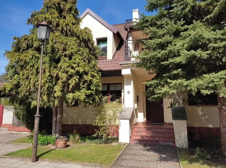 Квартира 223 м² Srem, Польша