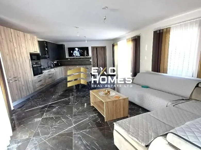 2 bedroom penthouse  Għajnsielem, Malta