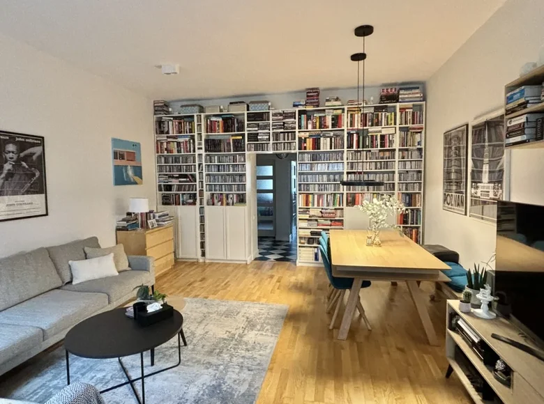 Mieszkanie 3 pokoi 92 m² Poznań, Polska