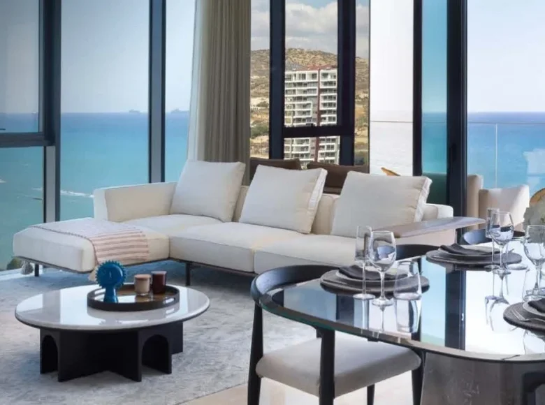 2 bedroom apartment 133 m² Koinoteta Agiou Tychona, Cyprus