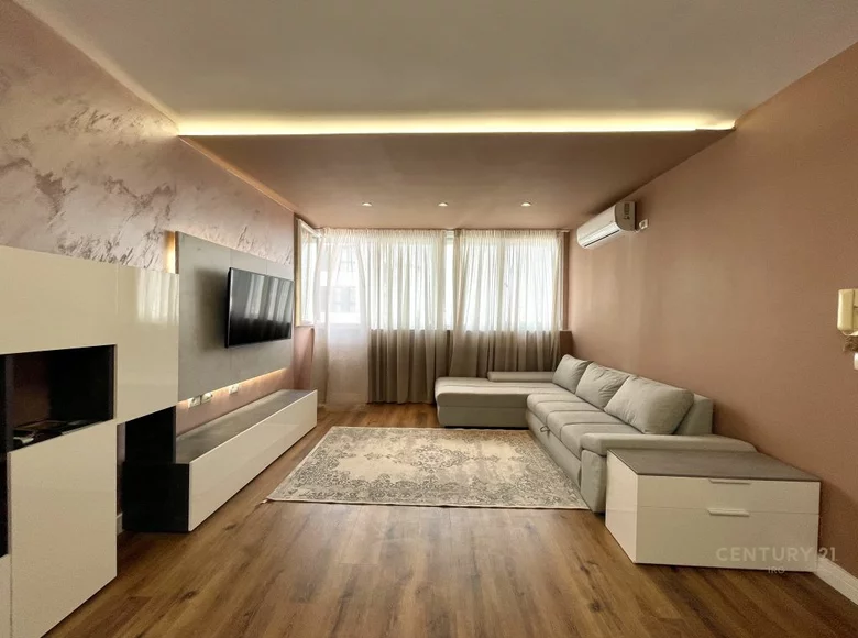 Wohnung 3 Schlafzimmer 122 m² Tirana, Albanien