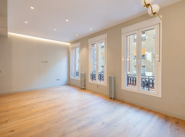 3 bedroom apartment 105 m² Madrid, Spain
