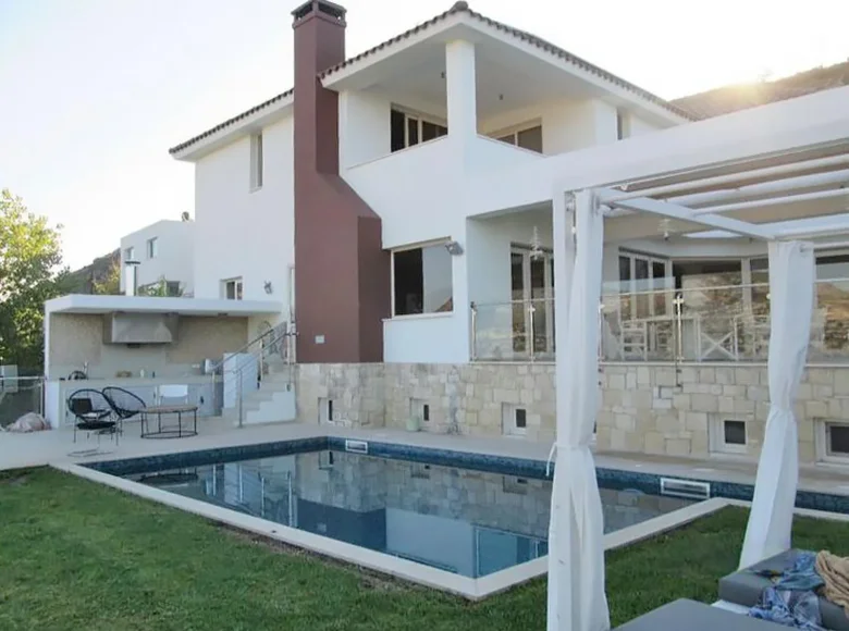 Maison 4 chambres 340 m² District de Limassol, Chypre