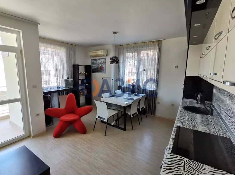 Apartamento 2 habitaciones 64 m² Pomorie, Bulgaria