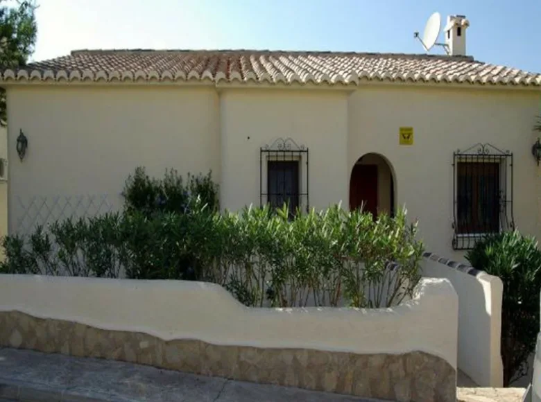 Villa de tres dormitorios 120 m² el Poble Nou de Benitatxell Benitachell, España