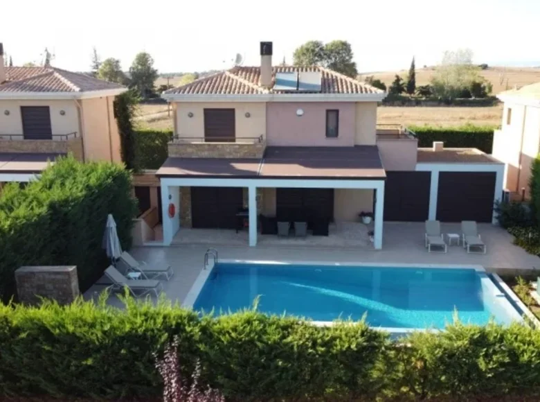 Villa de 4 dormitorios 192 m² Municipio de Kassandra, Grecia